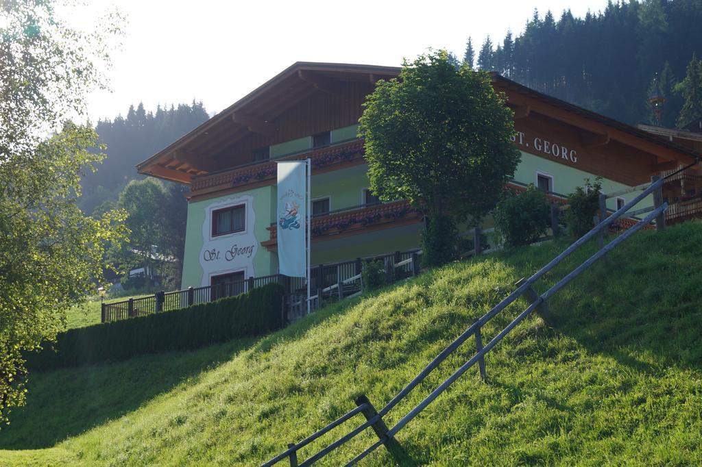 Landhaus St. Georg Bed and Breakfast Saalbach-Hinterglemm Esterno foto